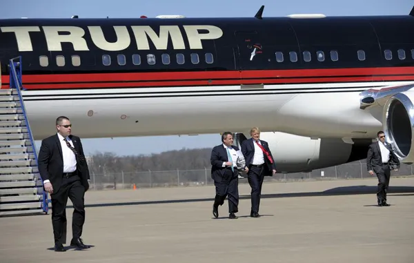 霍尔木兹海峡大解封前夜：万斯亲赴前线，伊朗“投降书”背后竟藏着这些猫腻？