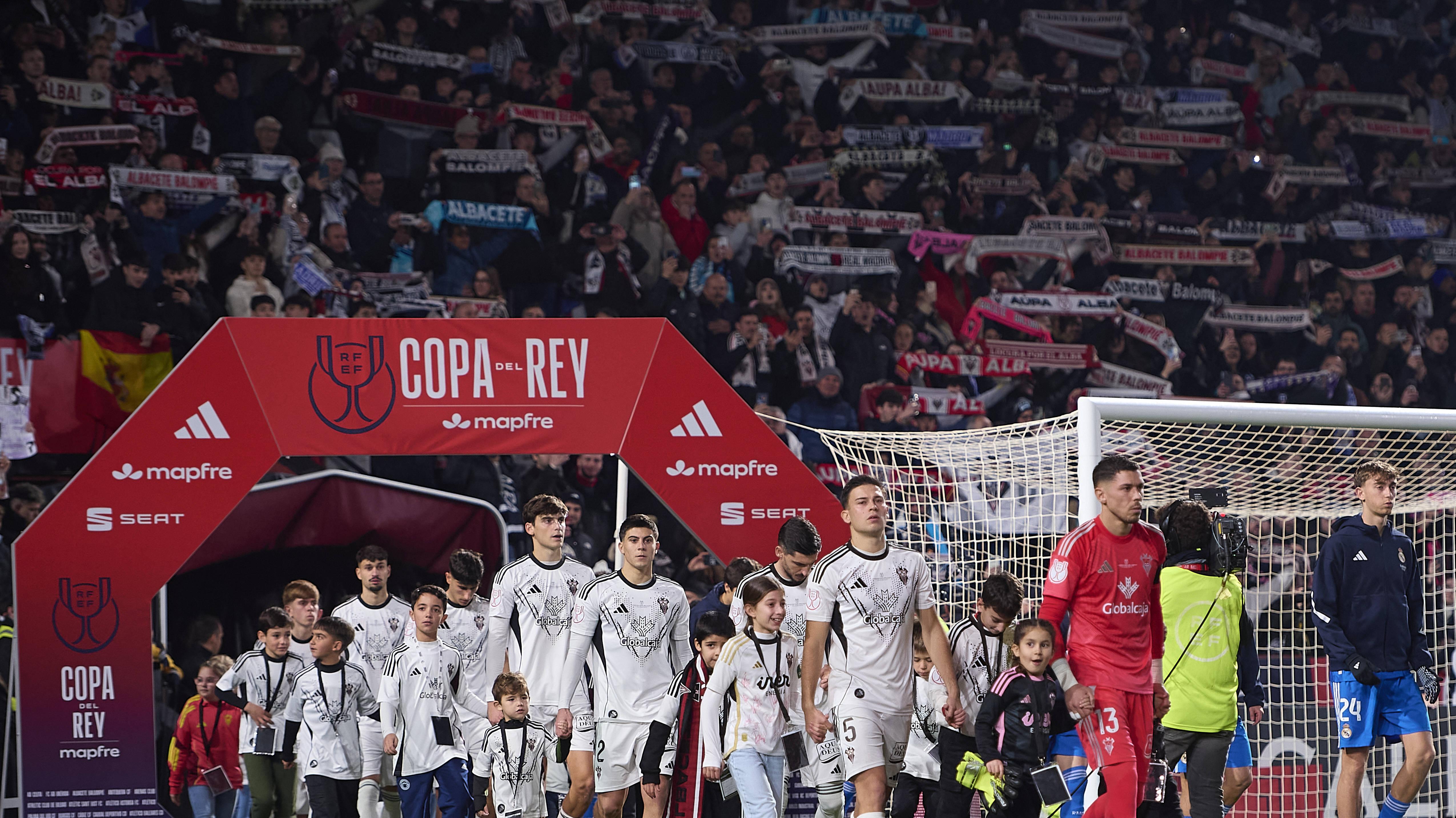 3/2足球联赛：大田市民、博洛尼亚、紫百合、特鲁瓦、米堡和皇马！