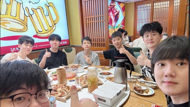 LPL第二赛段开打：TES“水天一色”回归，新人上单挑战呼吸哥！