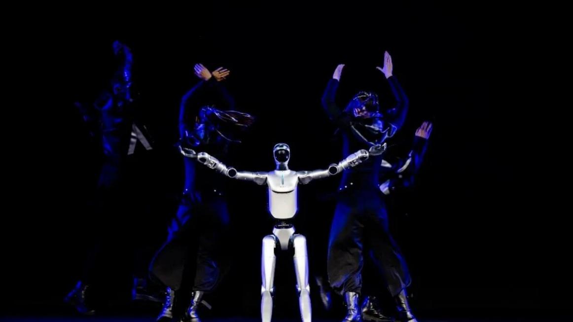 荣耀机器人亮相MWC，瑞声科技深度参与关键结构件支持