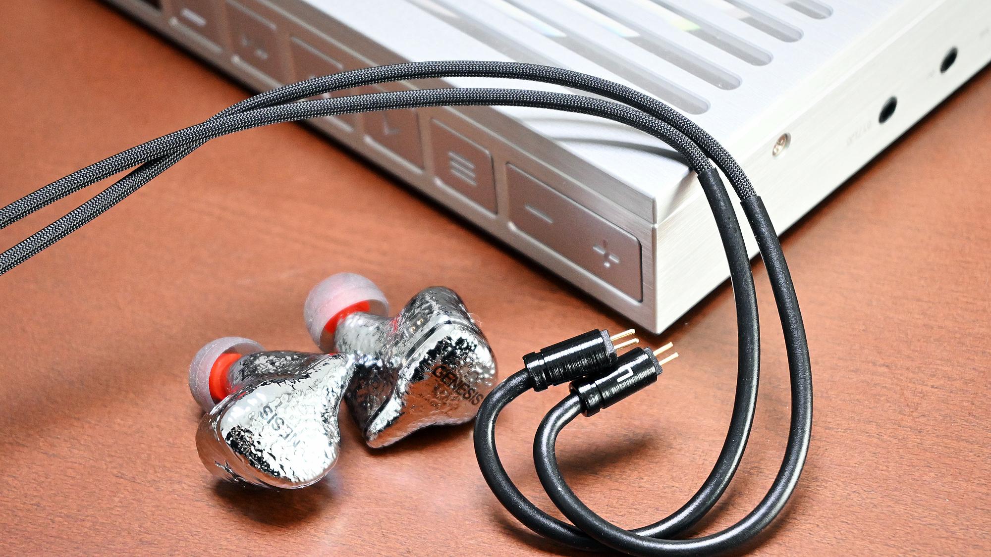 千元入门旗舰的新标杆！丽弦GENESIS G318s动圈耳机体验