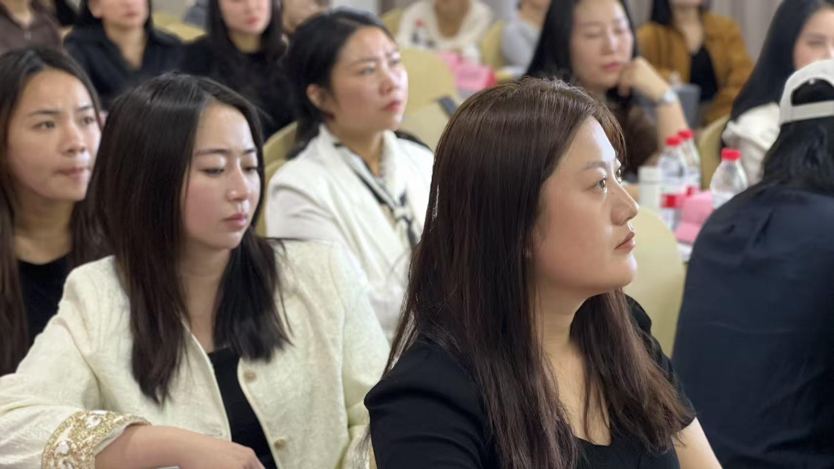 新手小白在医美直播间学习的 6 大核心优势