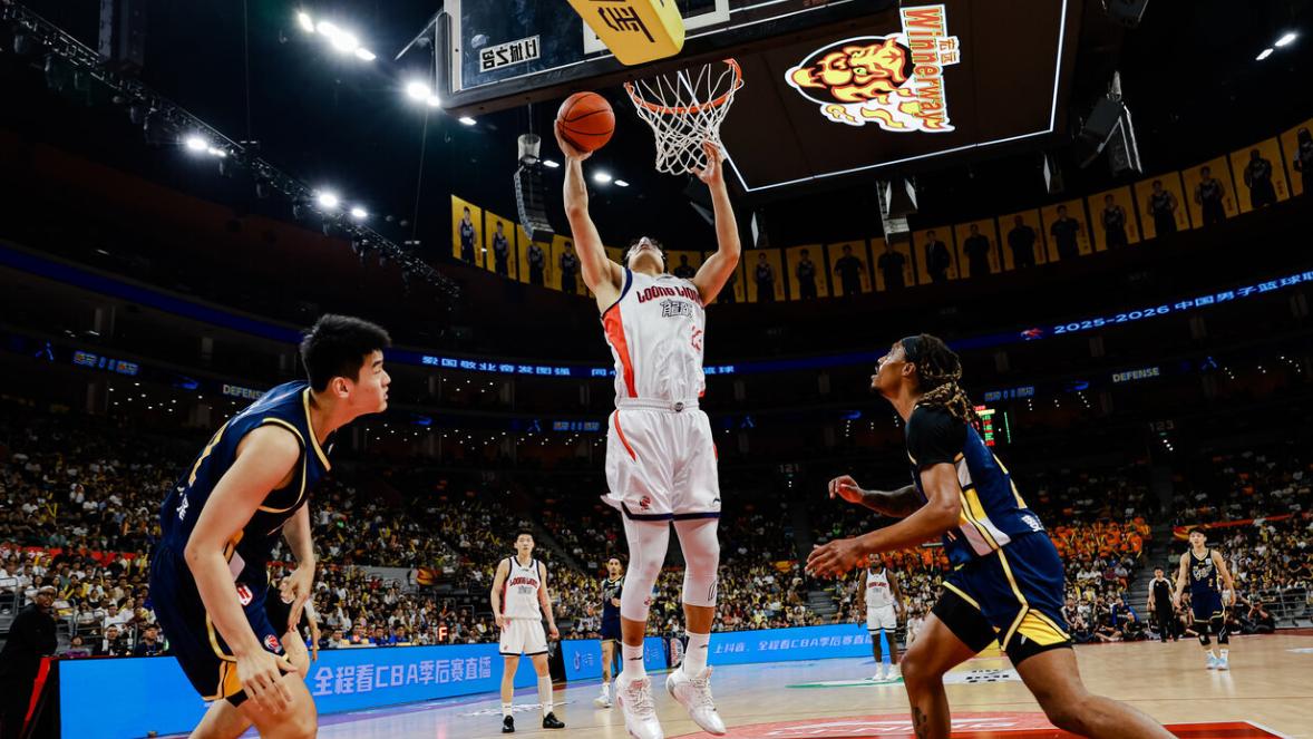 两双+3盖帽手刃旧主！徐昕啪啪打脸杜锋 他亲手把广东逼到悬崖边