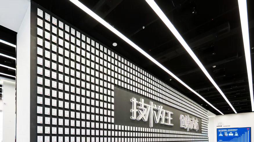 深耕自研斩获国科大奖，比亚迪独揽五项国奖