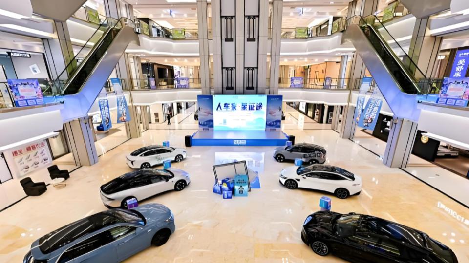 选一辆车，大卖场与4S店谁更适合当下消费者？