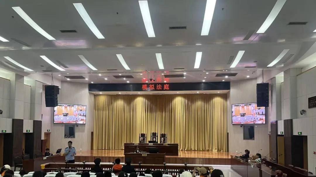 法润童心 护航成长——西山区总工会开展2026暑期爱心托管班法治研学活动