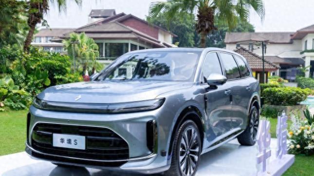 华为乾崑智驾+鸿蒙车机，将搭载便宜的大6座SUV上了！