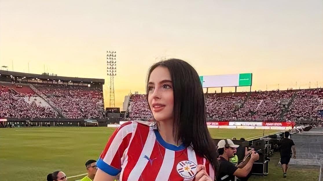 曾被网友怀疑是AI生成！巴拉圭美女球迷一战爆红世界杯，广告邀约接到手软