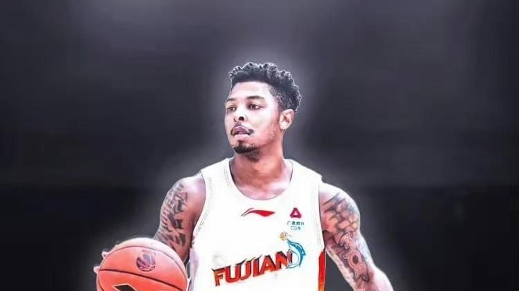 CBA最新消息，广东男篮队内训练氛围大赏，福建男篮签约新外援！