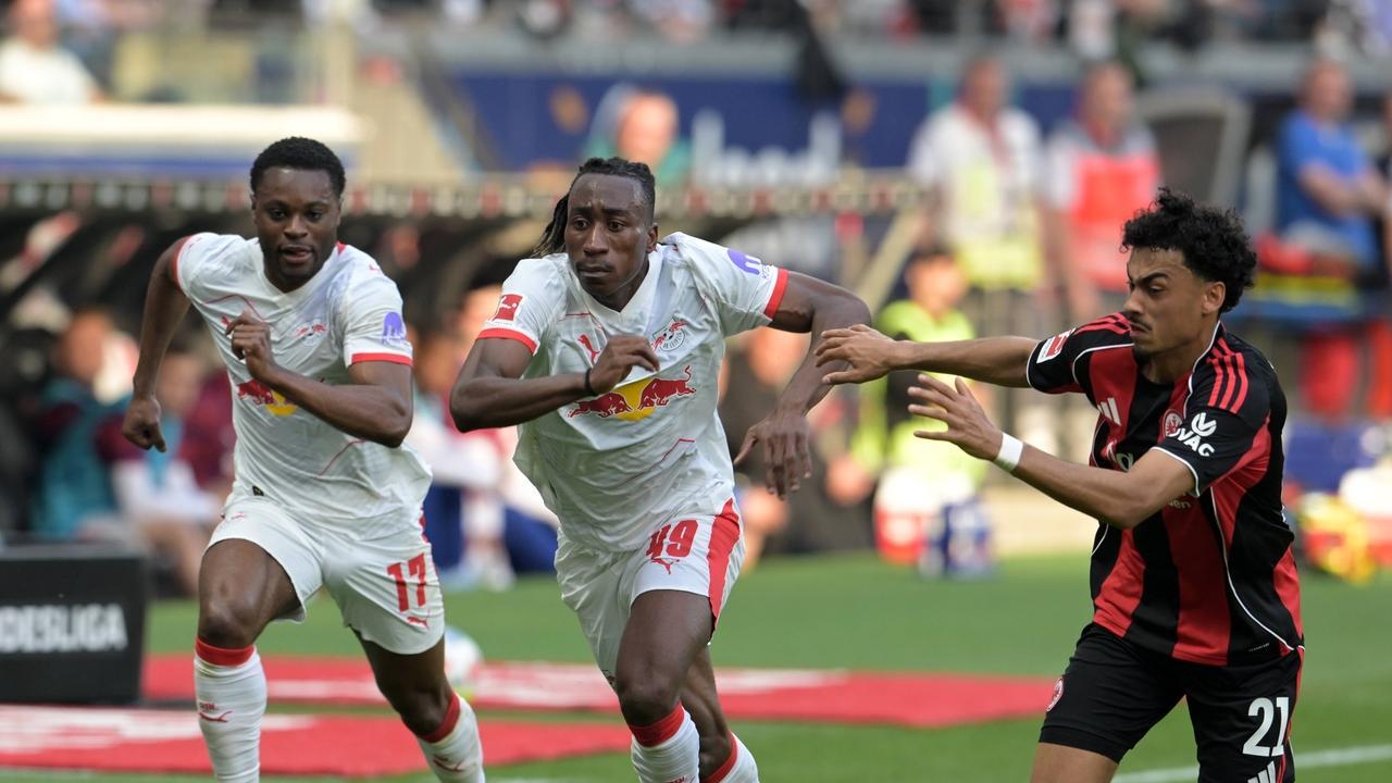 德甲莱比锡VS柏林联合，都是一战上岸的形势，但选择有所不同