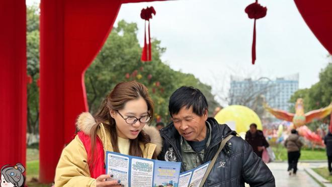 浙江桐庐：“香溢”春风拂暖意 志愿微光汇春江