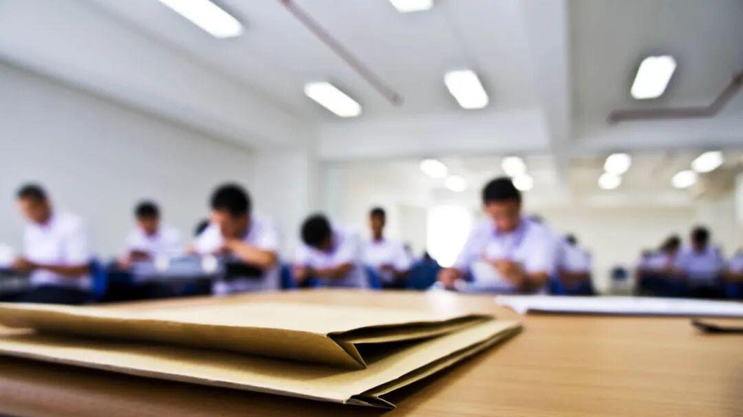 学历贬值，是真的，而且速度比大多数人预估的快，尤其河南的孩子