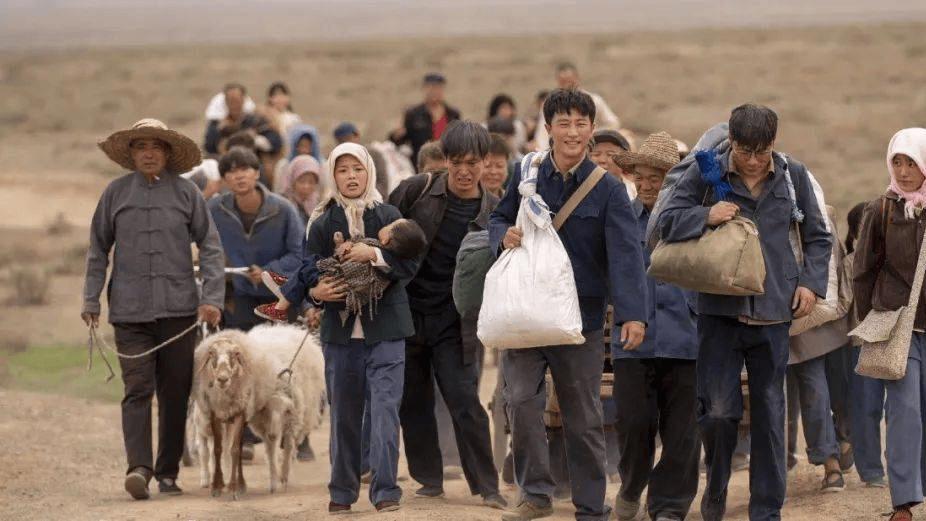 风沙铸风骨，山海照初心——《山海情》