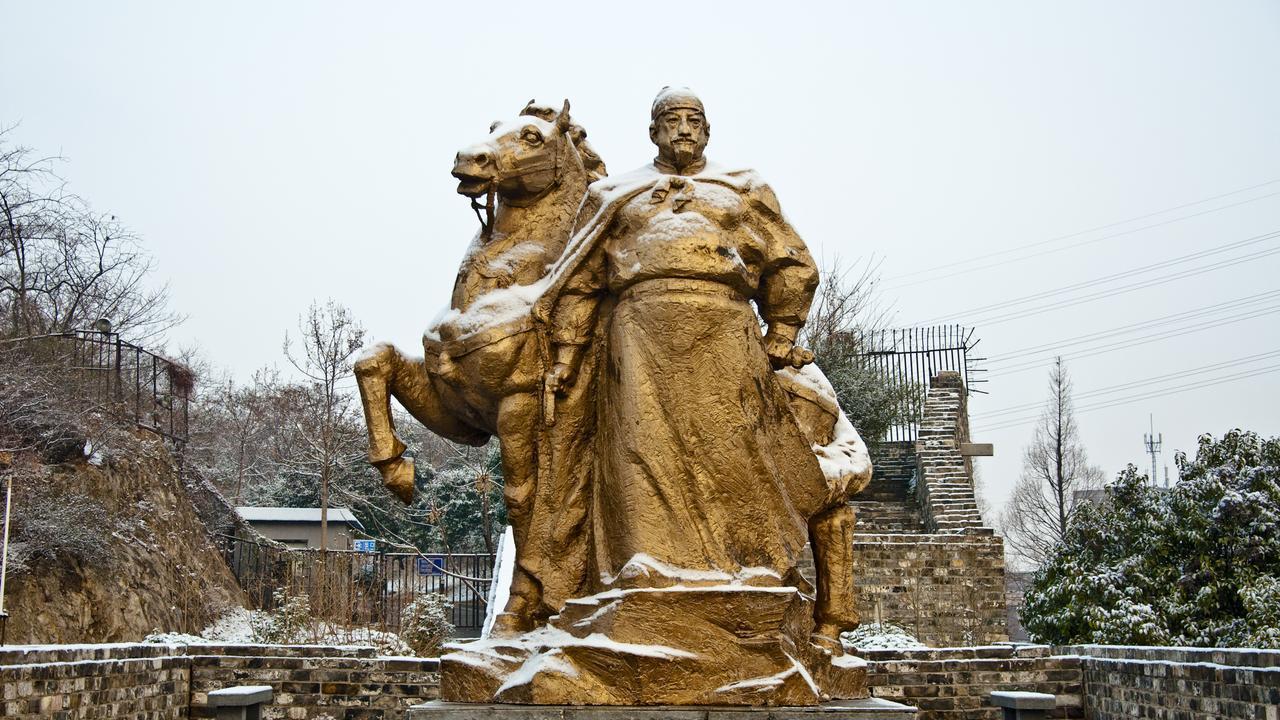 洪武三年的那场“空印”风暴：朱元璋为何为一枚空白公章彻夜难眠？