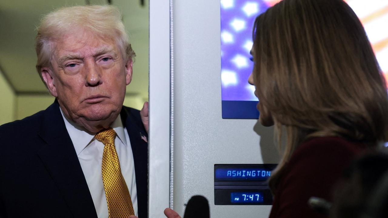 中期选举风云突变，特朗普告急，共和党岌岌可危