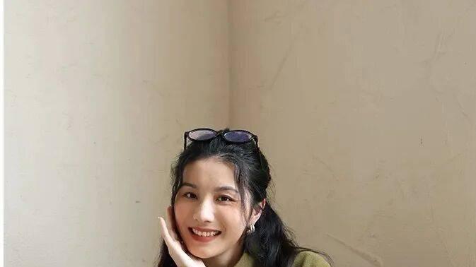 “绿卫衣”又火了，太高级了！