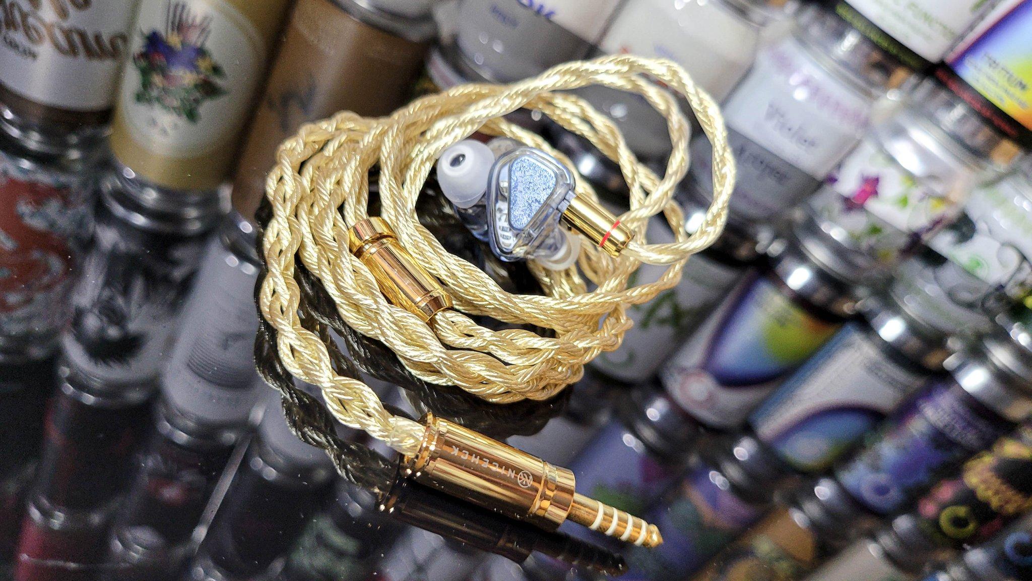 含黄金的耳机线，一条卖两千？！NICEHCK原道「煌」旗舰升级线