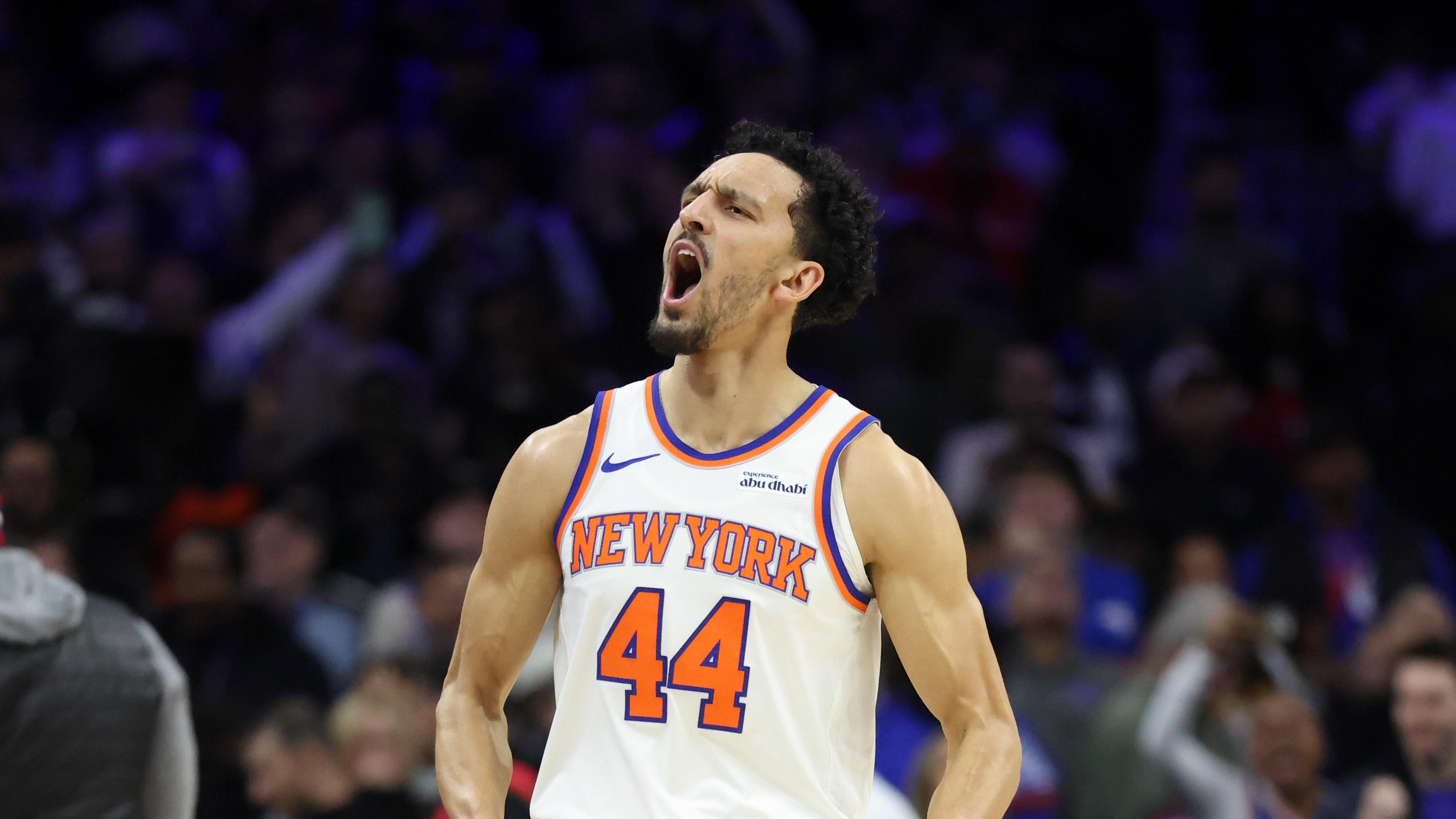 防守+空间都被针对！点名东詹&放空斯玛特 湖人高端局一碰就碎？