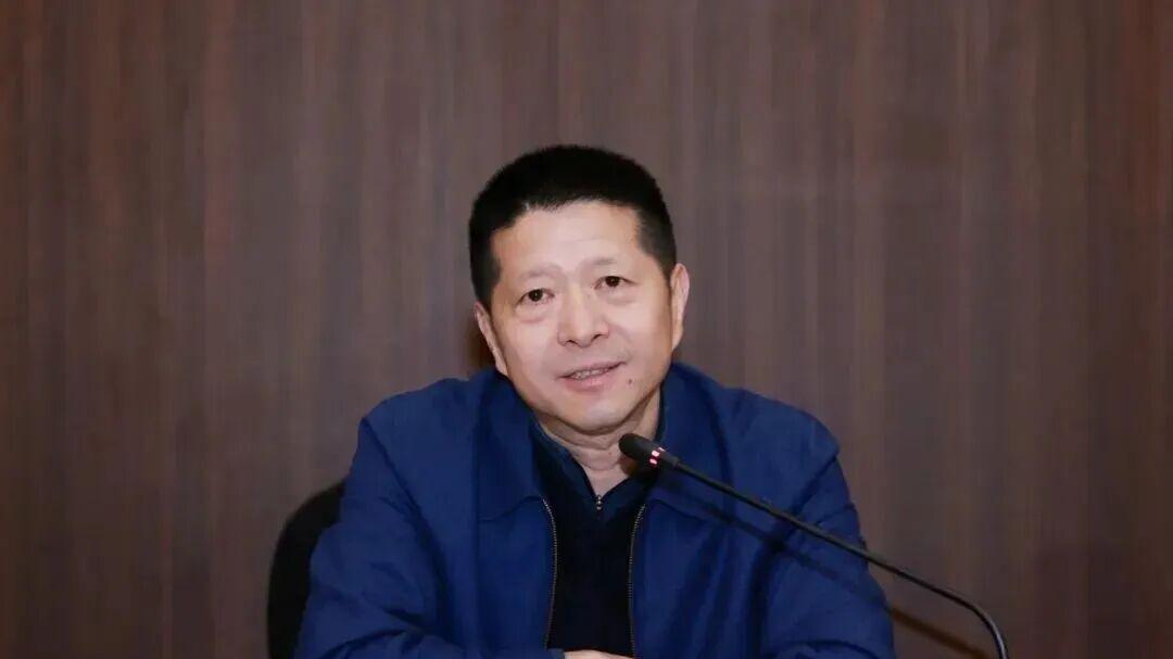 从“空转”到“深耕”——裘新视野下的主流媒体系统性变革路径与使命