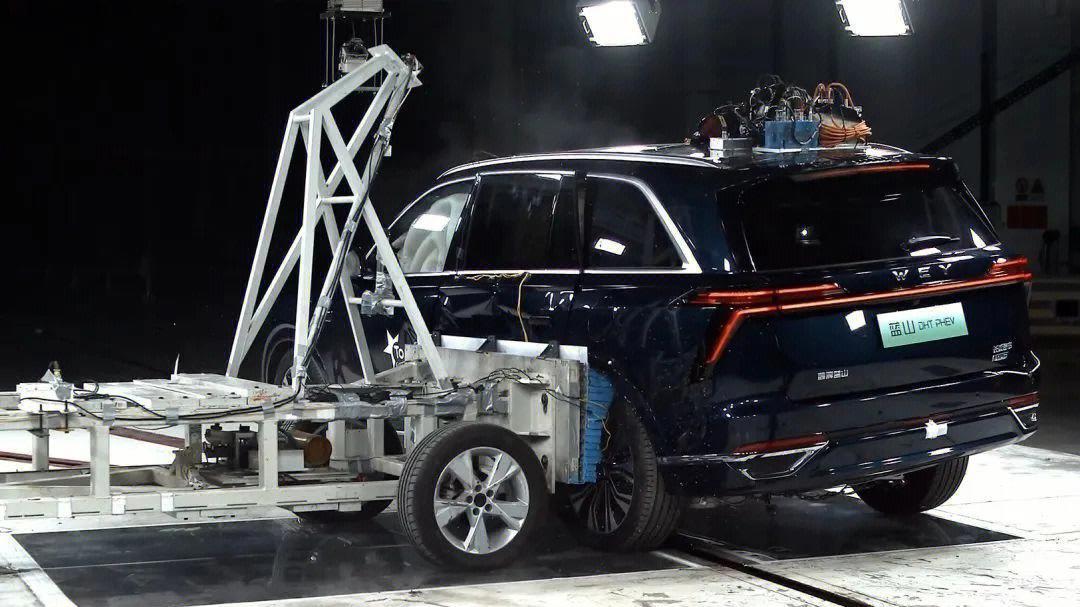 重磅！7月电池“底撞”强制考，热销电车或集体“挂科”！