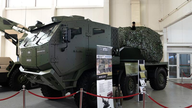 阿塞拜疆新购自行迫击炮被批又大又丑，中国同类产品仅重几分之一