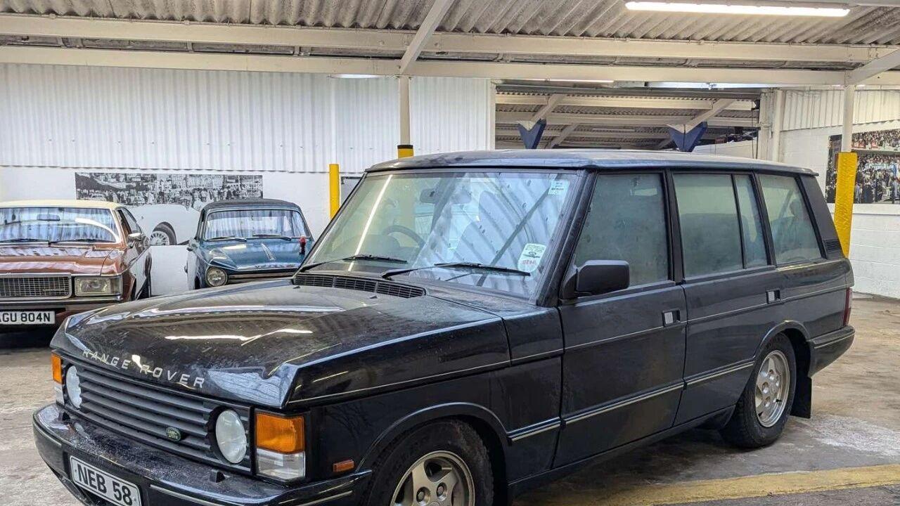 尘封30年的时光胶囊！1994揽胜LSE拍出11.98万英镑，比此前纪录翻近两倍