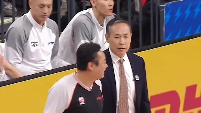 首钢遭逆转，深圳狂输29分，最新积分榜如下，广厦4连胜！