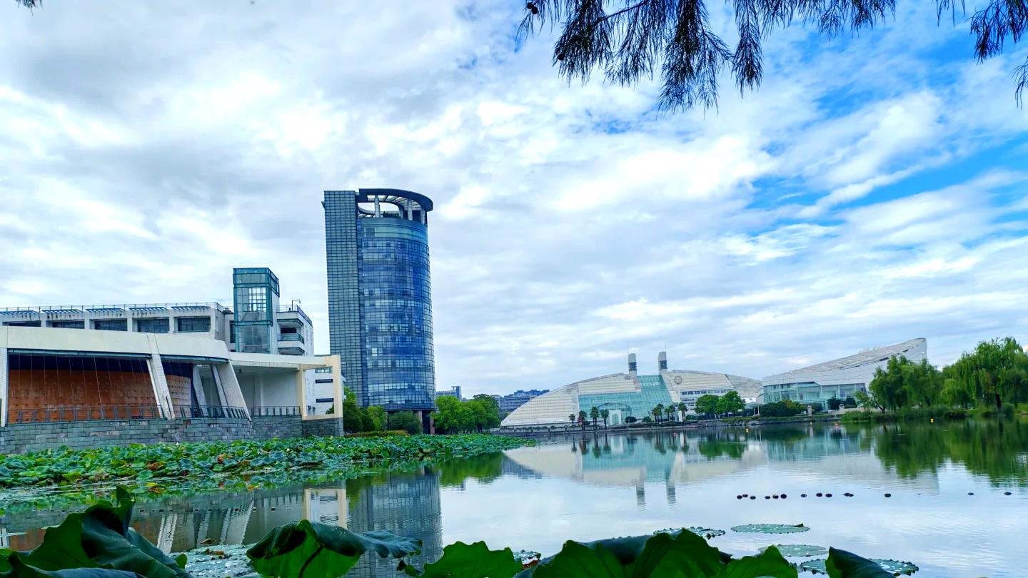 冲破世俗！570分报殡葬专科院校，最低也有517分