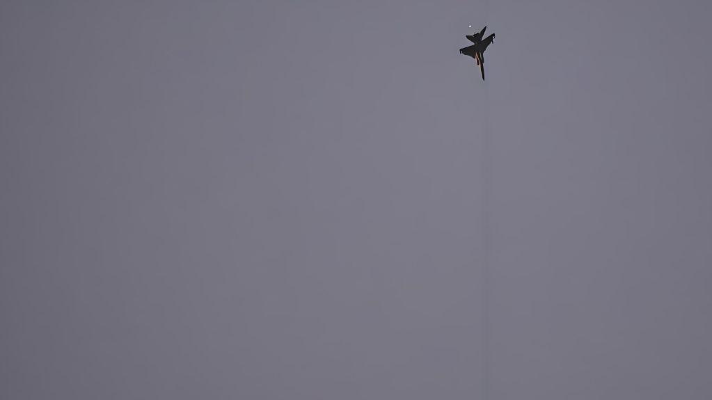 不再隐忍！两会闭幕军机即刻升空，台海这盘棋，大陆下得太妙