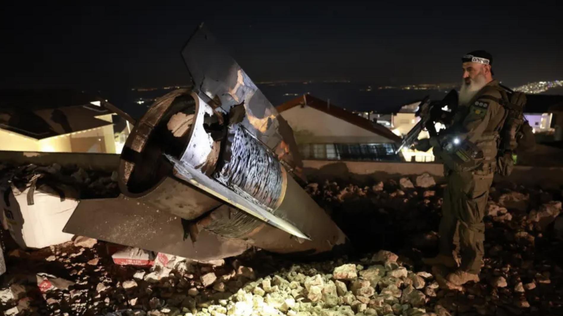 美军叫嚣打伊朗，却不敢真动手，原因太现实