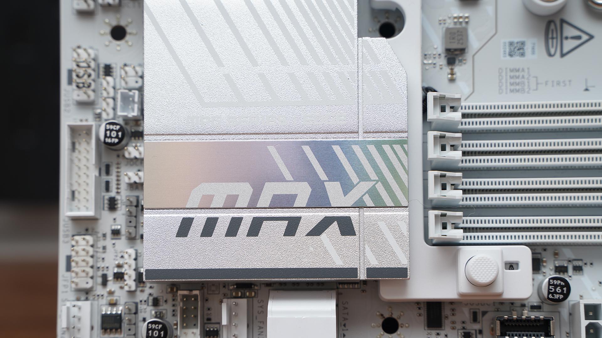 超大杯的B系列主板 微星MPG B850M EDGE TI MAX WIFI评测