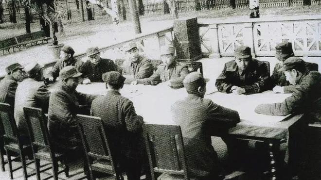 最年轻的开国上将萧华