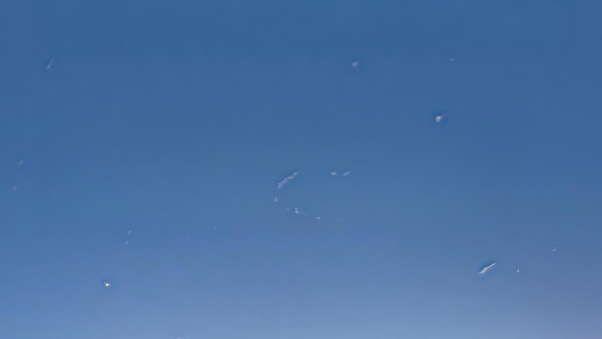 为什么很多车主开油车没啥事，开电车却容易晕车犯困？