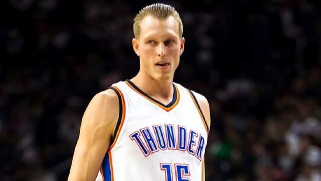 千万富豪！37岁杜克传奇被斩杀？流落街头？