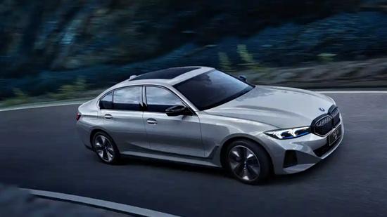 新款宝马3系/i3/X3上市 售25.8-39.8万元