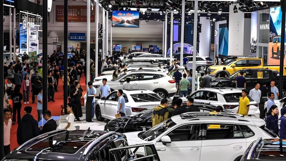 网红车商代购失控了？32万购车款被截留！