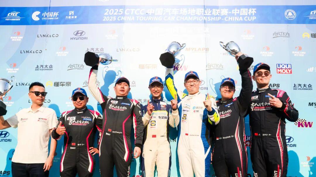 年度回顾 | 赛场见真章 宁波金驭图GYT Racing车队勇夺CTCC中国杯TCR组别年度亚军