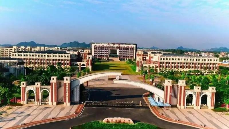 2026年南宁师范大学公布招生计划，有增有减