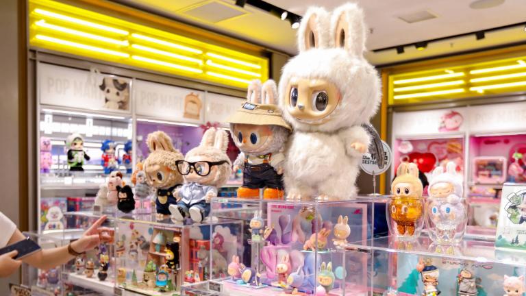 索尼官宣LABUBU真人动画，踩中了Z世代的市场暗线