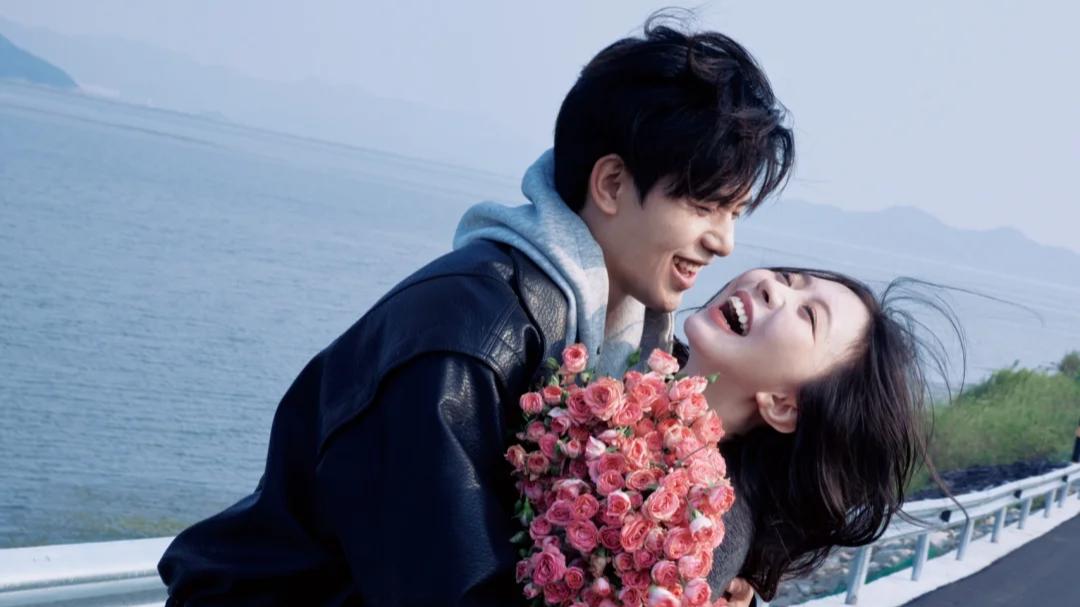 岁末转运！这3个星座贵人临门，事业财运双旺，转发接住全年福运