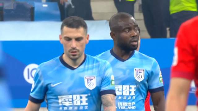 毛伟杰值得进国足，邵佳一没白来，大连坐拥左右顶级两翼，李国旭临场调度果断