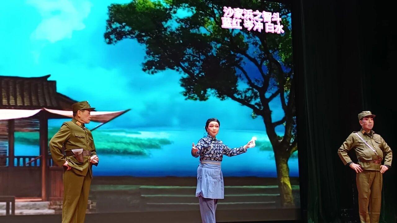 红豆百年 桃李殷殷——广州群众汇演纪念红线女诞辰100周年演出成功举办