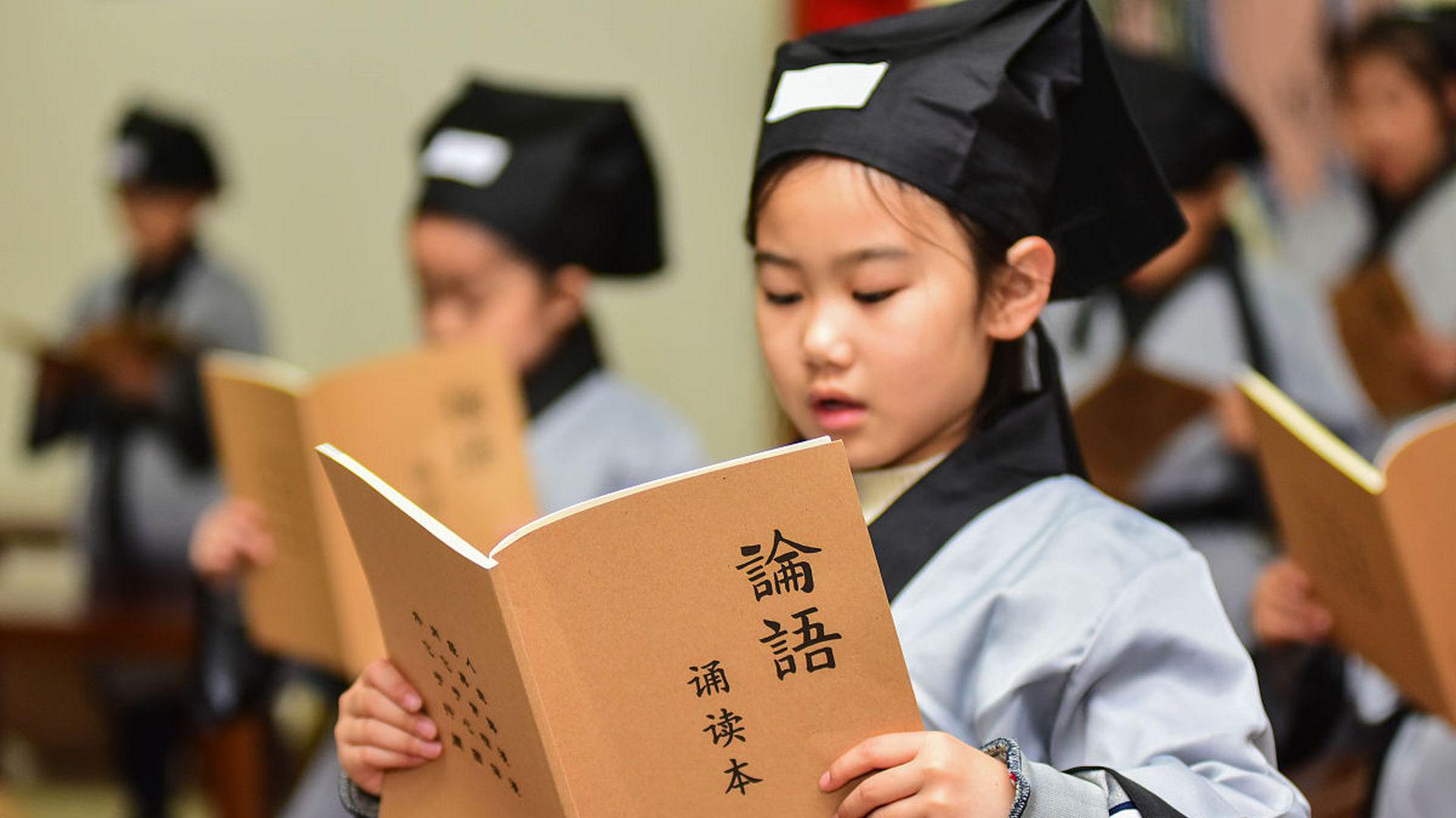 学校以为减负为名不断增加活动，已经让学生不堪重负