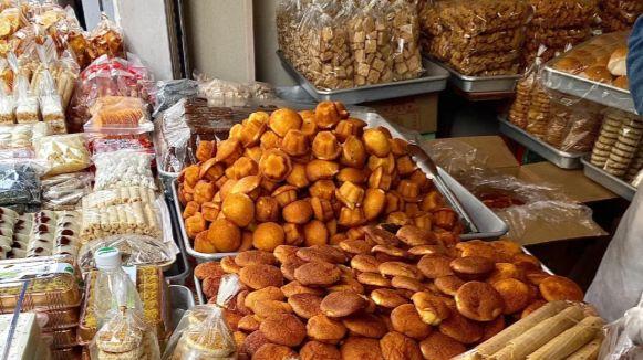 黄石港饼的糖油之恋：一层酥皮包裹的码头记忆