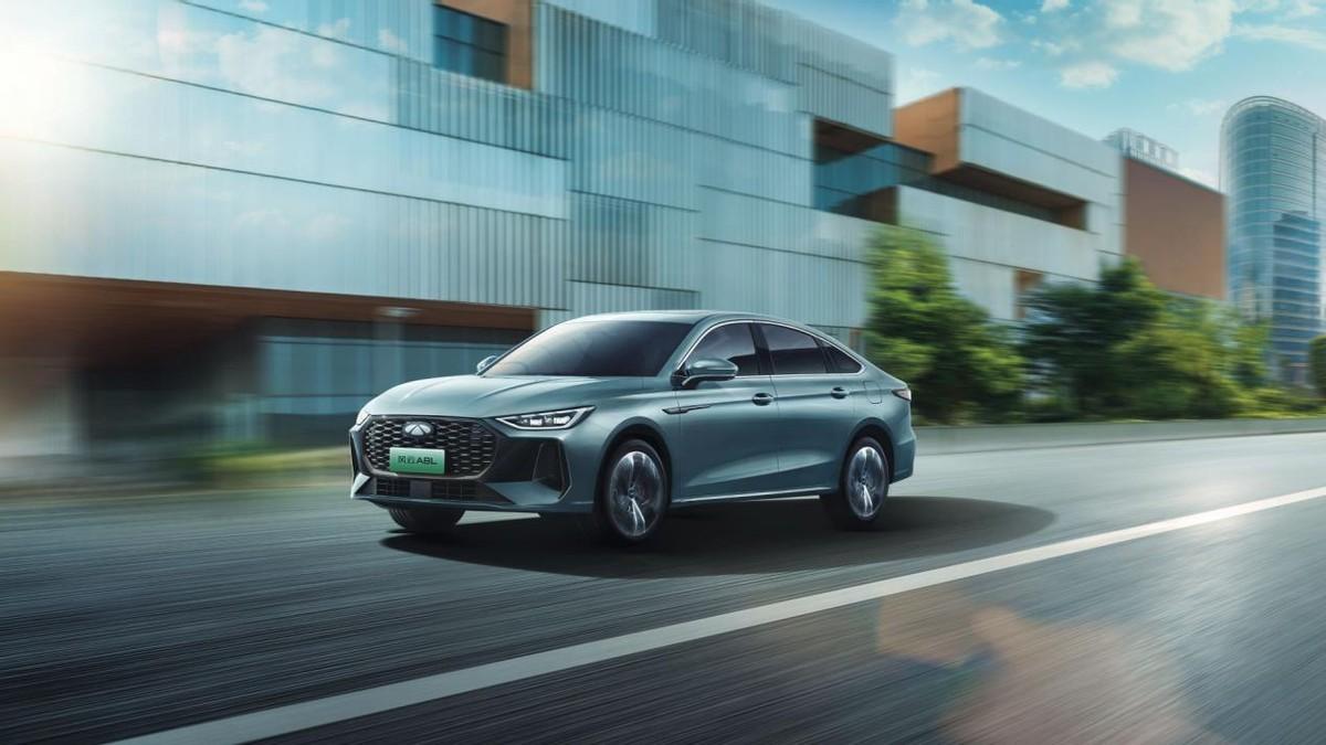 春季OTA已开启推送，风云A8L诠释豪华混动新高度