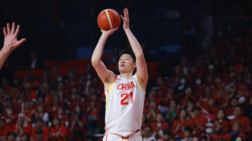 中国男篮：一场祛魅的比赛，一段祛魅的征程