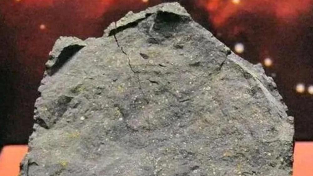 比太阳还老25亿岁！这块“发臭”的石头竟然藏着地球生命的起源