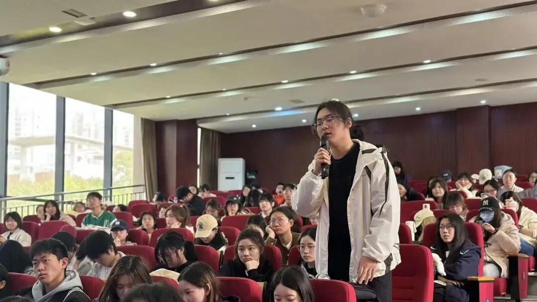 AI与影视的对话——2026年重庆网络影视剧“政产学研用”一体化实践新春第一课侧记