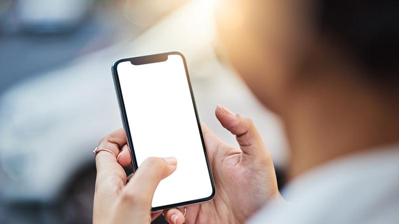 别再清理手机垃圾了，打开这个开关，用多久都不会卡