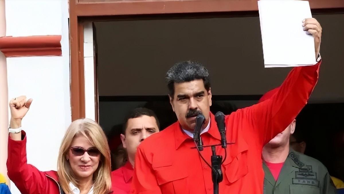 跨越600年跨国抓捕，美国抓马杜罗和郑和擒锡兰山国王，有何不同？